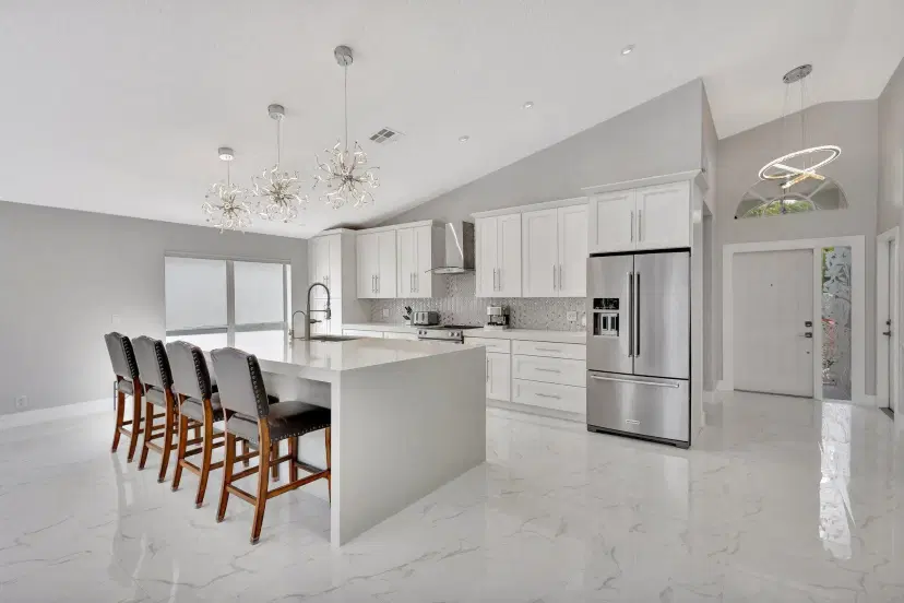 Picture of 1077 Siena Oaks Circle E, Palm Beach Gardens FL 33410