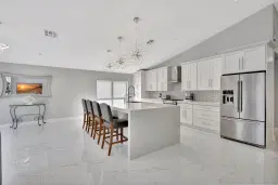 Picture of 1077 Siena Oaks Circle E, Palm Beach Gardens, FL 33410