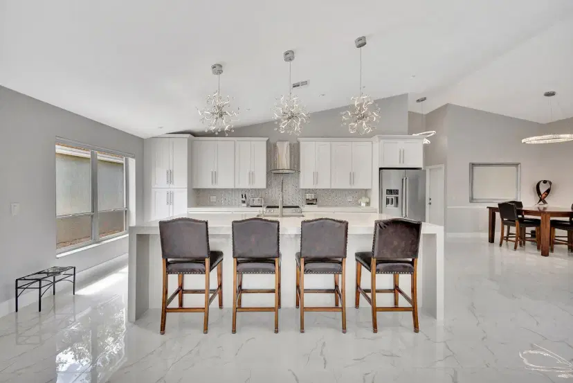 Picture of 1077 Siena Oaks Circle E, Palm Beach Gardens FL 33410