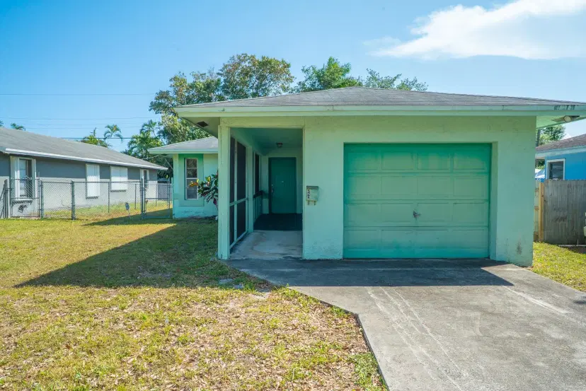 Picture of 424 NE 23Rd St, Wilton Manors FL 33305