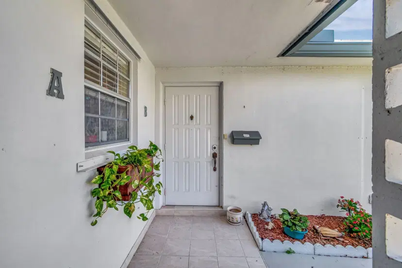 Picture of 1062 North Drive B, Delray Beach FL 33445