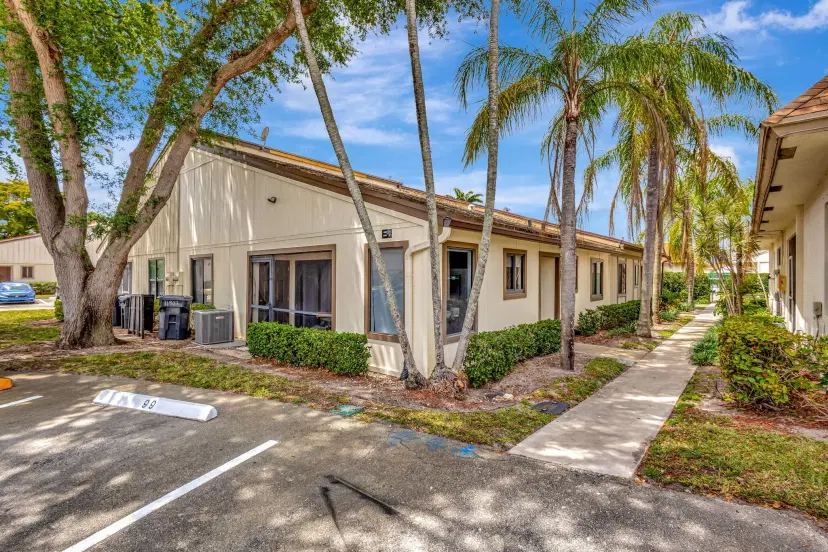 Picture of 11901 Sturbridge Lane, Wellington, FL 33414