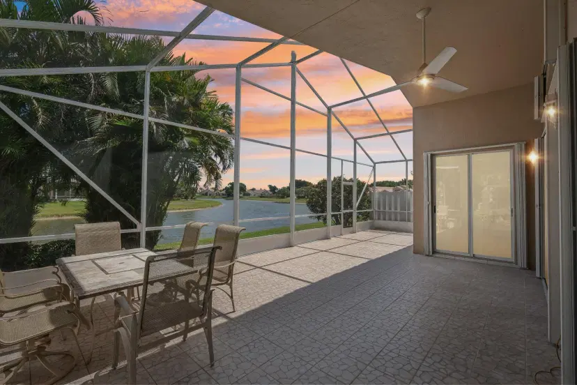 Picture of 6377 N Westchester Club Drive N, Boynton Beach FL 33437