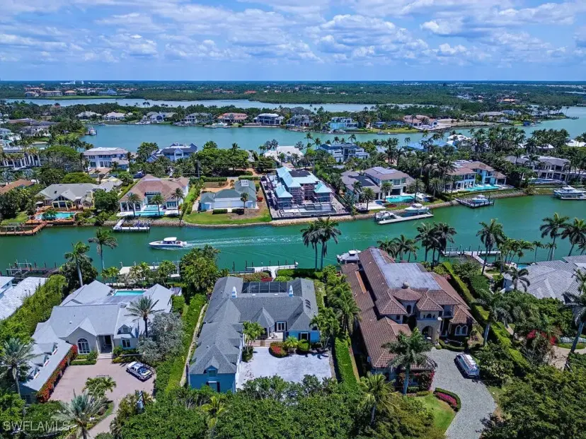 Picture of 3495 Gin Ln, Naples FL 34102