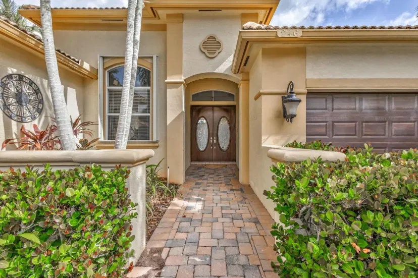 Picture of 246 S Sedona Way, Palm Beach Gardens FL 33418