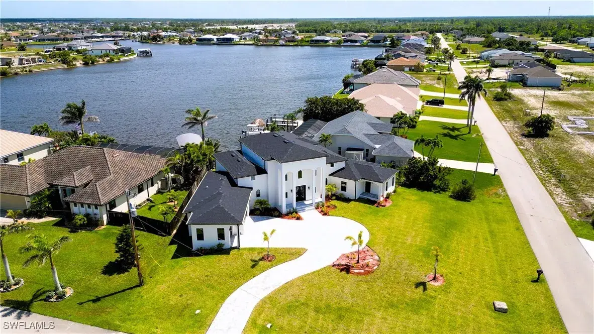 Picture of 3505 NW 44Th Pl, Cape Coral, FL 33993