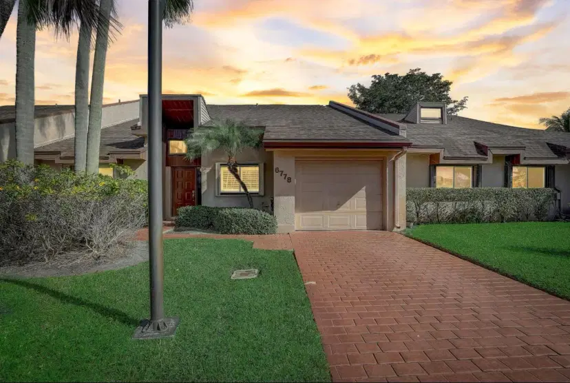 Picture of 6778 Versailles Court, Lake Worth FL 33467