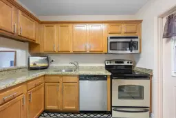 Picture of 4900 Washington St 314, Hollywood, FL 33021