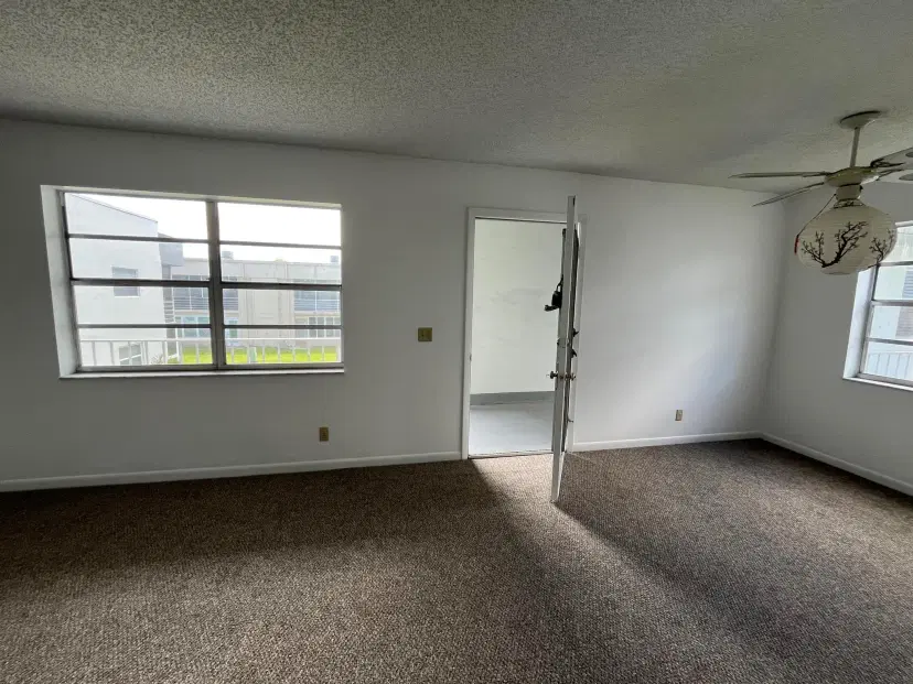 Picture of 604 Normandy M 604, Delray Beach FL 33484
