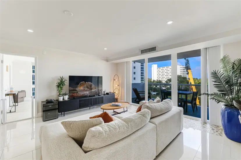 Picture of 2701 N Ocean Blvd 4A, Fort Lauderdale FL 33308