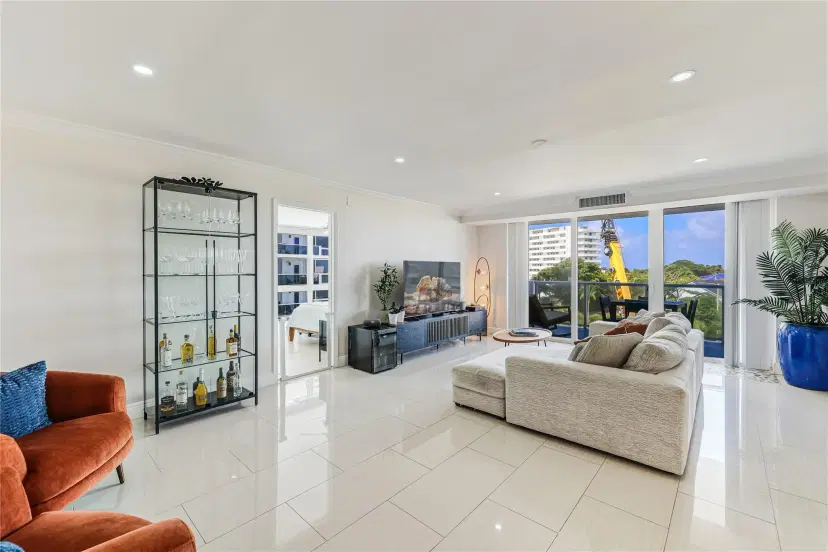 Picture of 2701 N Ocean Blvd 4A, Fort Lauderdale FL 33308