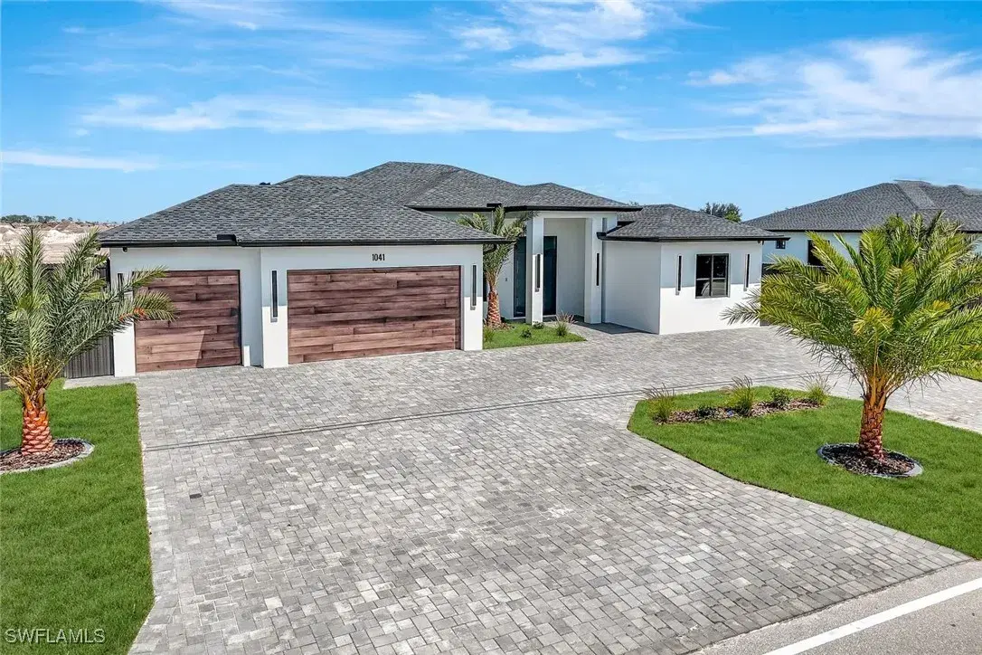 Picture of 1041 Embers Pkwy W, Cape Coral, FL 33993