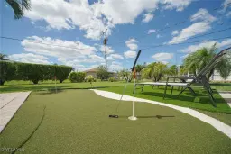 Picture of 922 SE 32Nd Ter, Cape Coral, FL 33904
