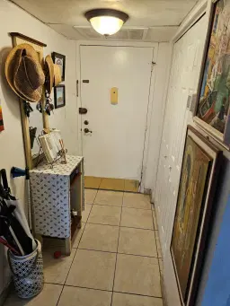 Picture of 2741 Taft Street 309, Hollywood, FL 33020