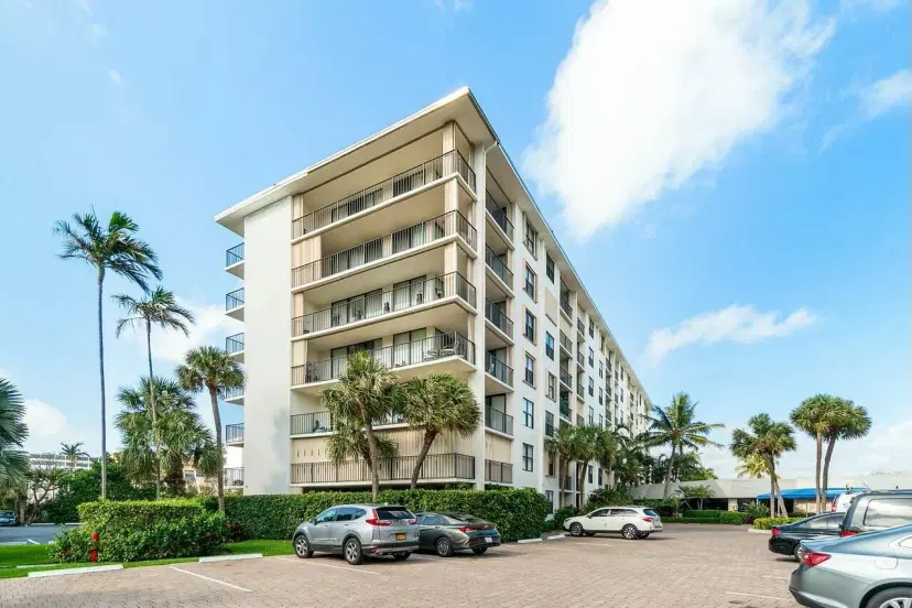 Picture of 3545 S Ocean Boulevard 516, South Palm Beach FL 33480
