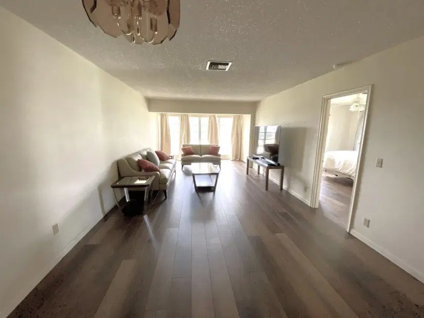 Picture of 1121 Cactus Terrace 204, Delray Beach FL 33445