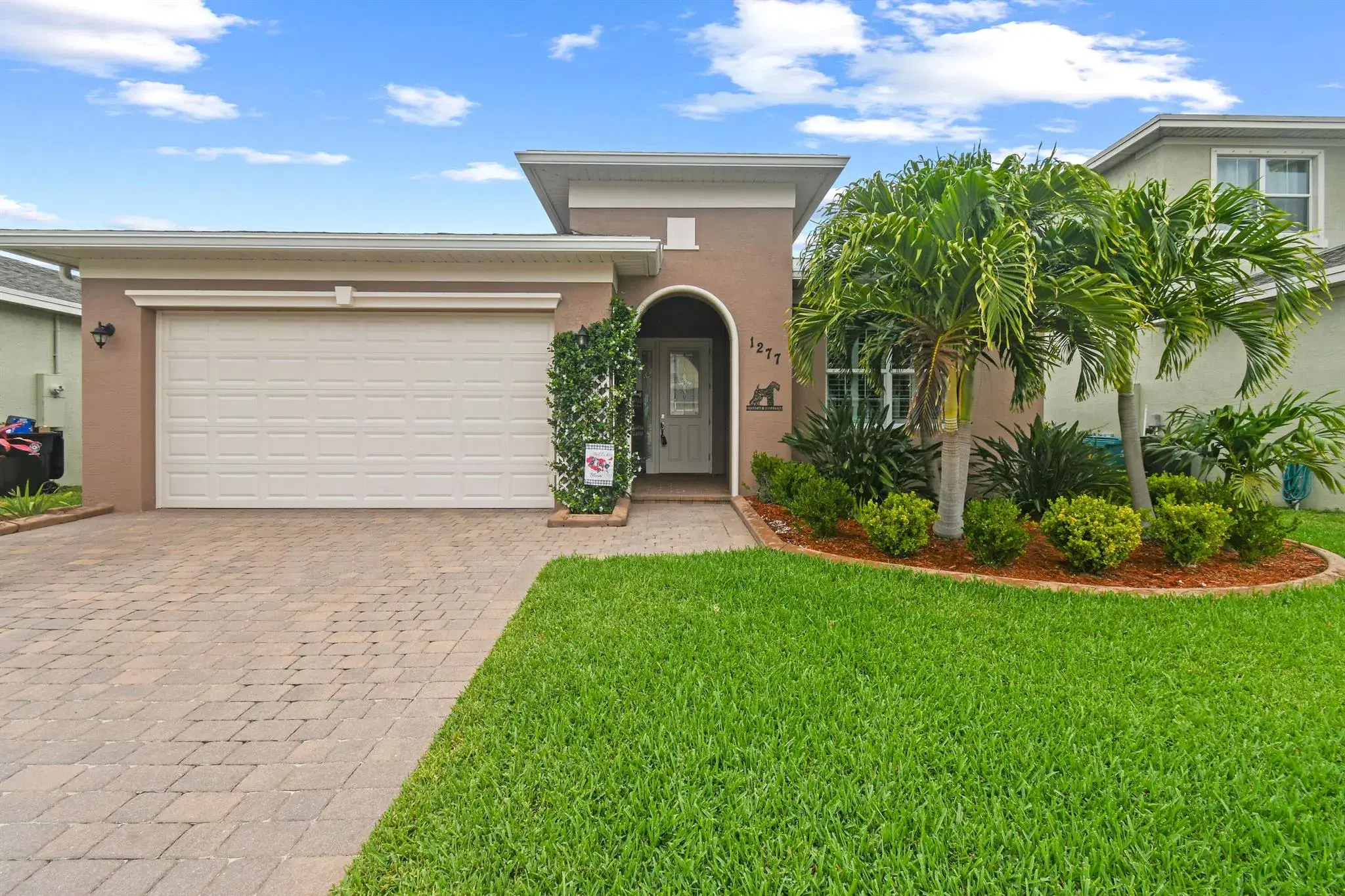 Picture of 1277 NW Leonardo Circle, Port St Lucie, FL 34986
