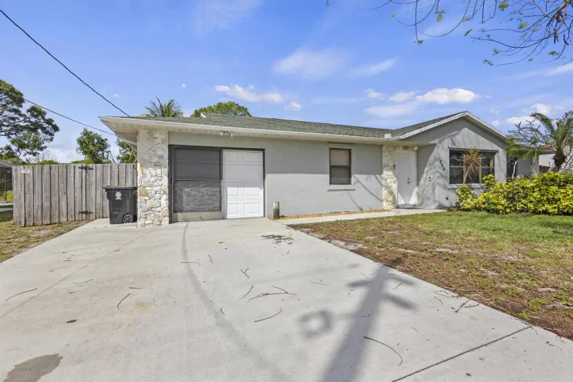 Picture of 1844 SW Brisbane Street, Port St Lucie FL 34984