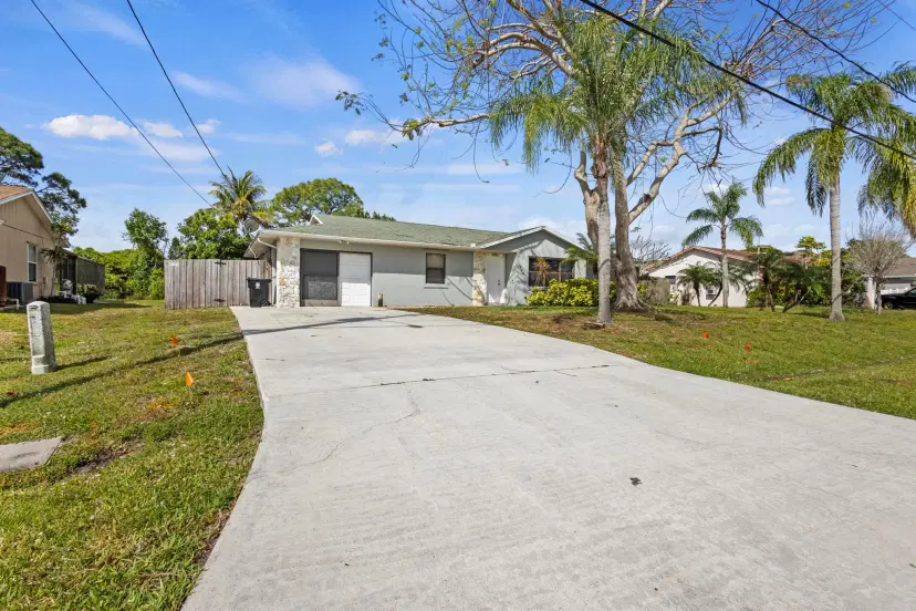 Picture of 1844 SW Brisbane Street, Port St Lucie FL 34984