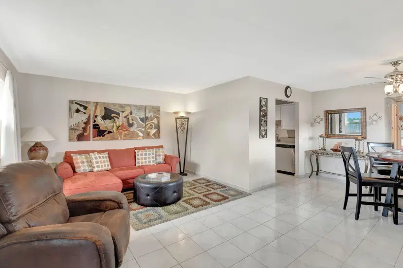 Picture of 78 Seville F, Delray Beach FL 33446