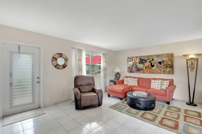Picture of 78 Seville F, Delray Beach FL 33446