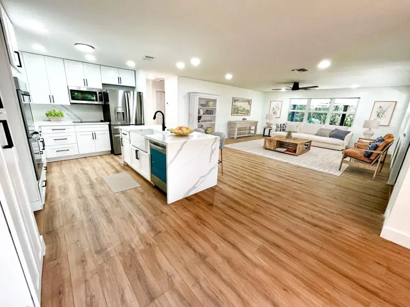 Picture of 216 Bayberry Dr, Plantation FL 33317