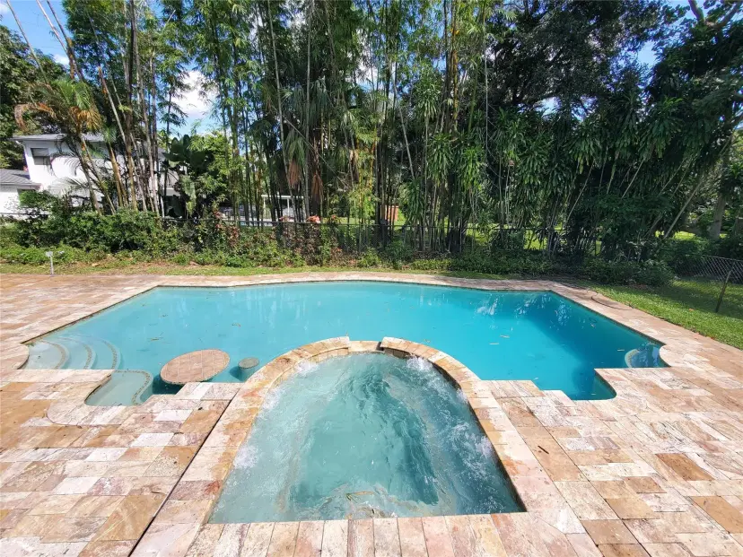 Picture of 216 Bayberry Dr, Plantation FL 33317