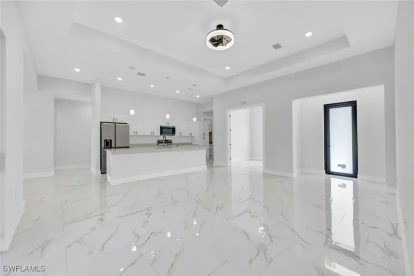 Picture of 3159 Sunshine Blvd, Lehigh Acres FL 33971
