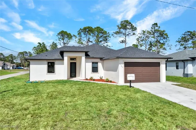 Picture of 3159 Sunshine Blvd, Lehigh Acres FL 33971