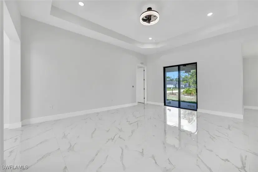 Picture of 3159 Sunshine Blvd, Lehigh Acres FL 33971
