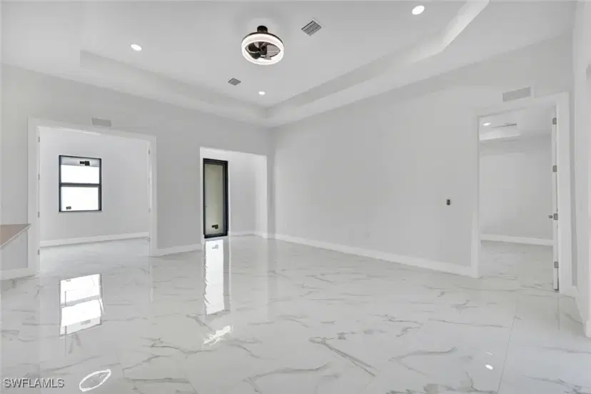 Picture of 3159 Sunshine Blvd, Lehigh Acres FL 33971