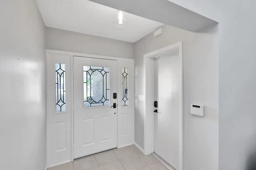 Picture of 17110 Waterbend 221 Drive 221, Jupiter FL 33477