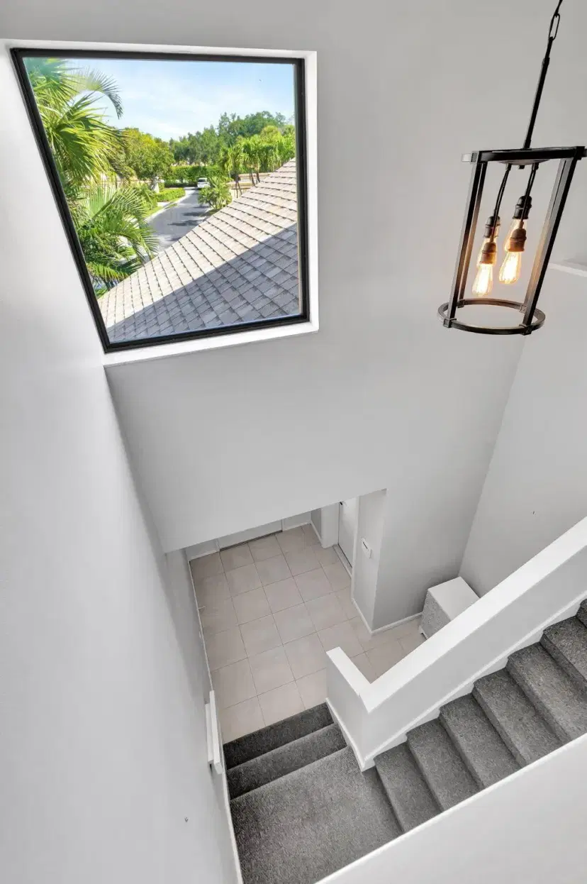 Picture of 17110 Waterbend 221 Drive 221, Jupiter FL 33477