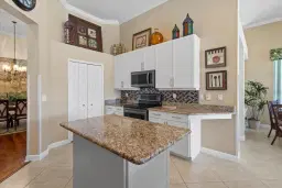 Picture of 614 SW Lake Charles Circle, Port St Lucie, FL 34983