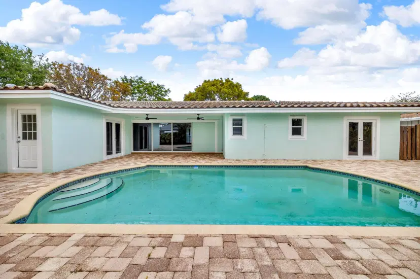 Picture of 1001 SE 12Th Terrace, Deerfield Beach FL 33441