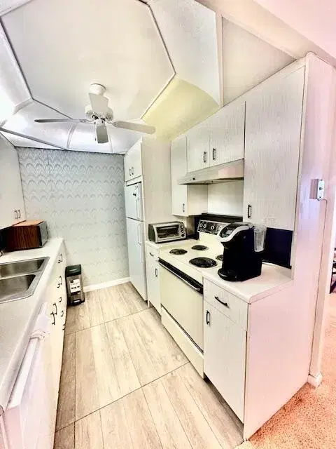 Picture of 2067 Cornwall D, Boca Raton FL 33434