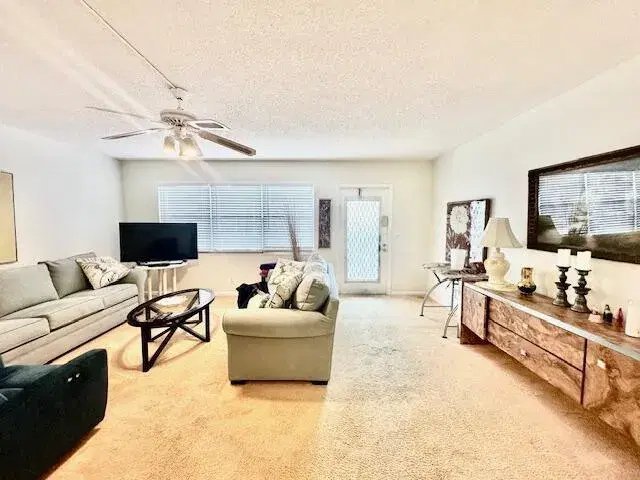 Picture of 2067 Cornwall D, Boca Raton FL 33434