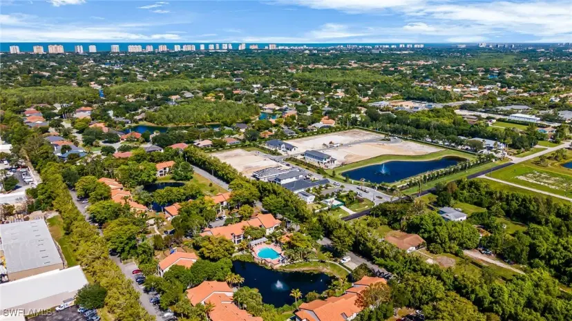 Picture of 2106 Arbour Walk Cir 2924, Naples FL 34109