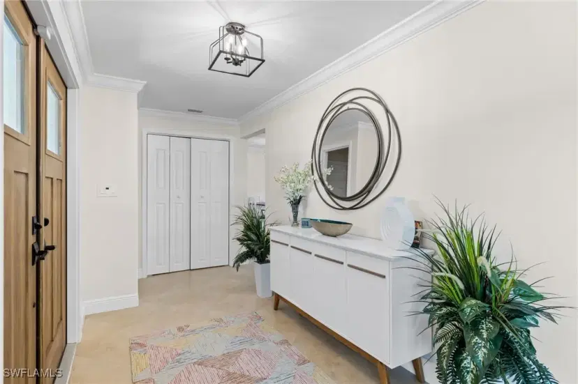 Picture of 971 S Town And River Dr, Fort Myers FL 33919