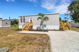 Picture of 8093 Marx Dr, North Fort Myers, FL 33917