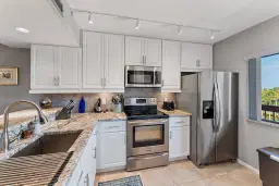 Picture of 301 Ocean Bluffs Boulevard 405, Jupiter, FL 33477