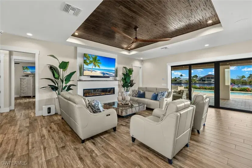Picture of 891 W Cape Estates Cir, Cape Coral FL 33993