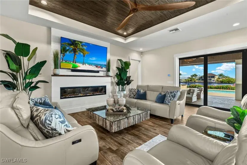 Picture of 891 W Cape Estates Cir, Cape Coral FL 33993