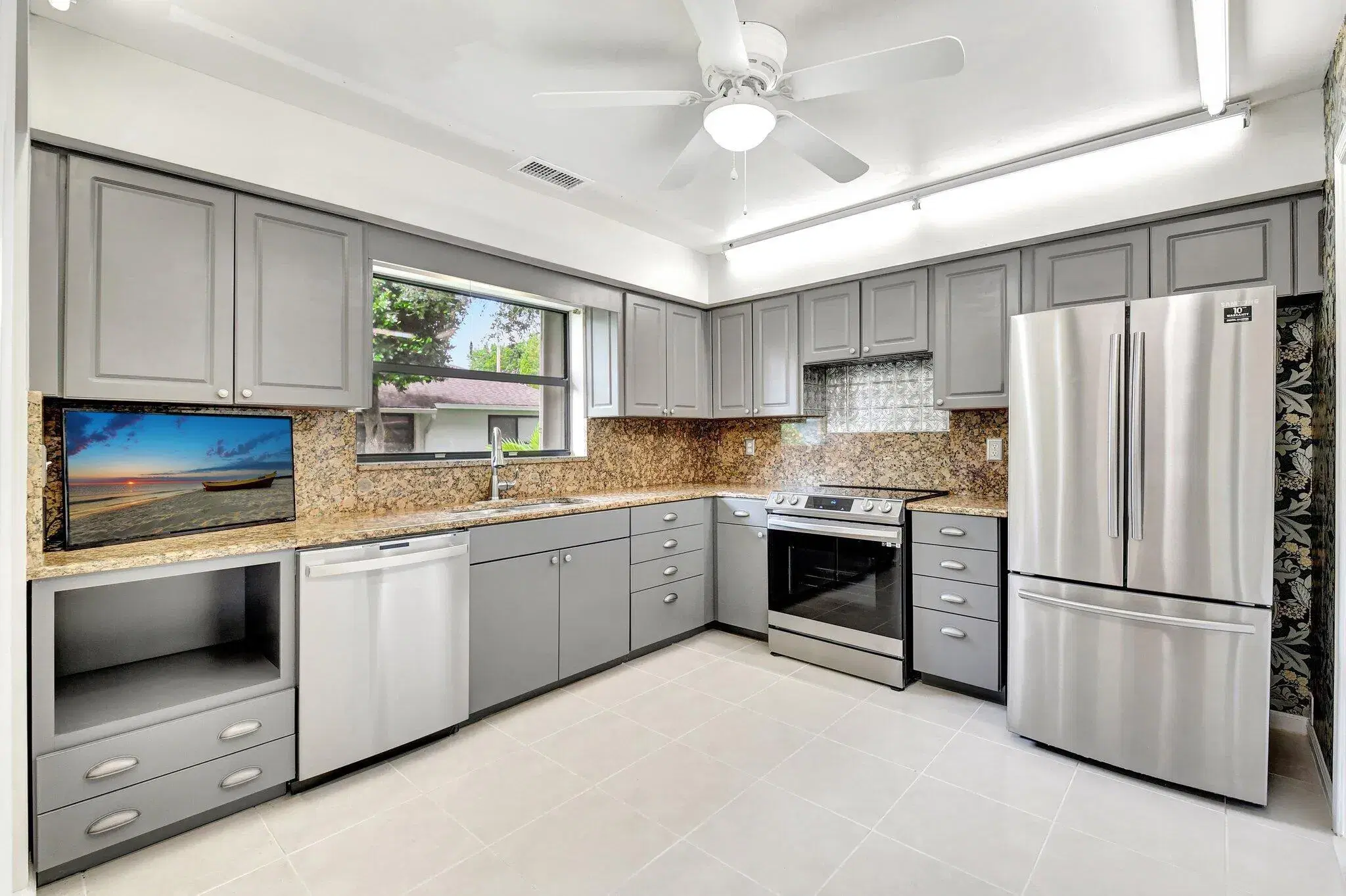 Picture of 9805 Walnut Tree A Way A, Boynton Beach, FL 33436