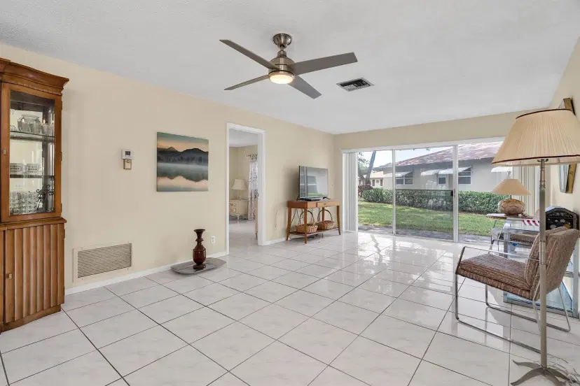 Picture of 155 Mockingbird Lane, Delray Beach FL 33445