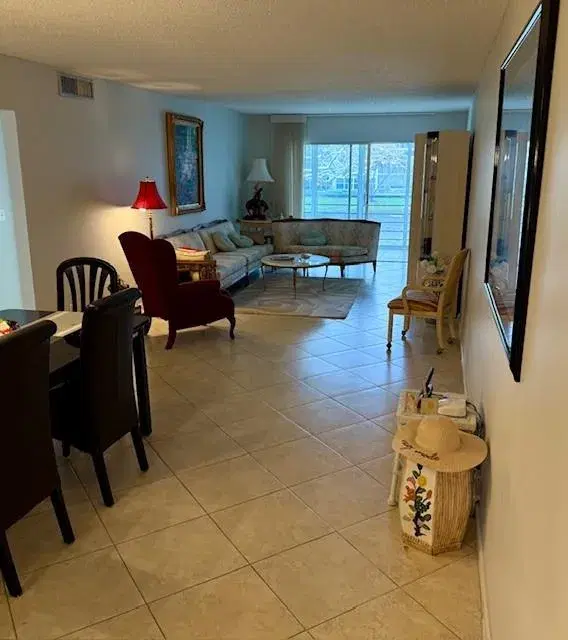 Picture of 2038 Newcastle B 2038, Boca Raton FL 33434