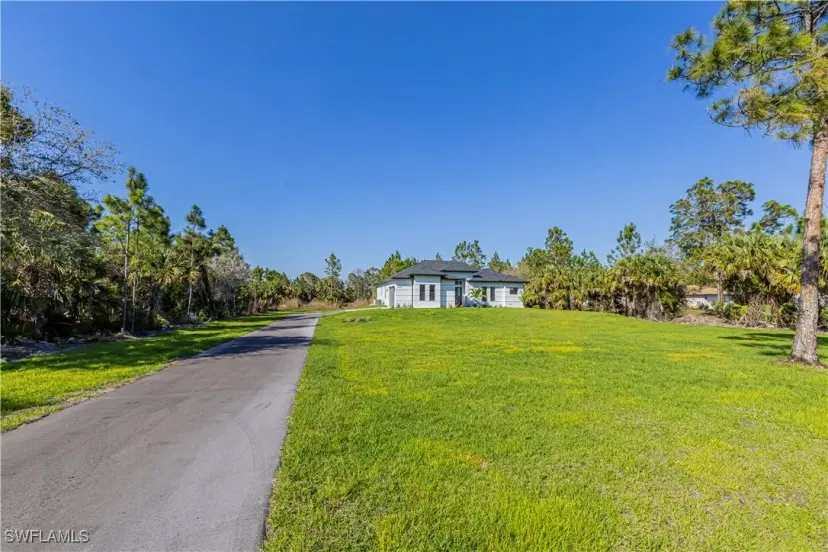 Picture of 157 Everglades Blvd S, Naples FL 34117