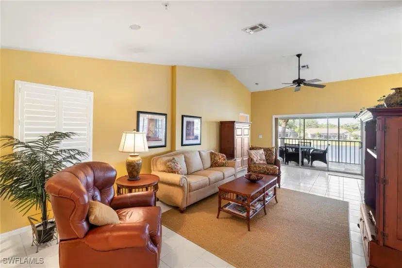 Picture of 24736 Lakemont Cove Ln 202, Bonita Springs FL 34134