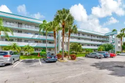 Picture of 4725 Lucerne Lakes Boulevard E 411, Lake Worth, FL 33467
