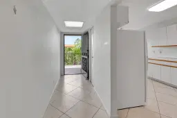 Picture of 4725 Lucerne Lakes Boulevard E 411, Lake Worth, FL 33467